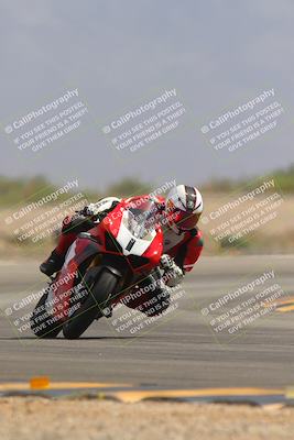 media/Sep-30-2023-SoCal Trackdays (Sat) [[636657bffb]]/Turn 15 (1120am)/